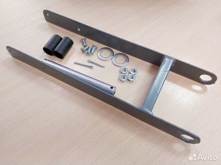 Кронштейн ролика на ложемент мзса 81771С, 1Д, 1Е