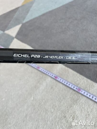 Клюшка хоккейная