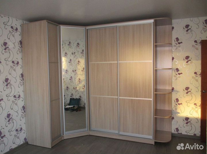 Шкаф навесной