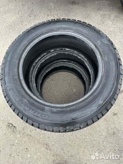 Шины Dunlop 225/65R17 зимние