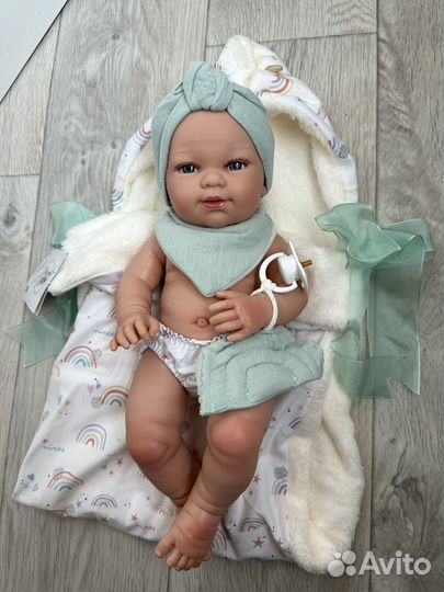 Испанские куклы виниловые и мягконабивные