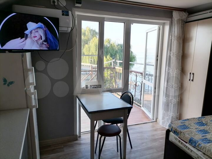 Дом 50 м² на участке 1 сот.