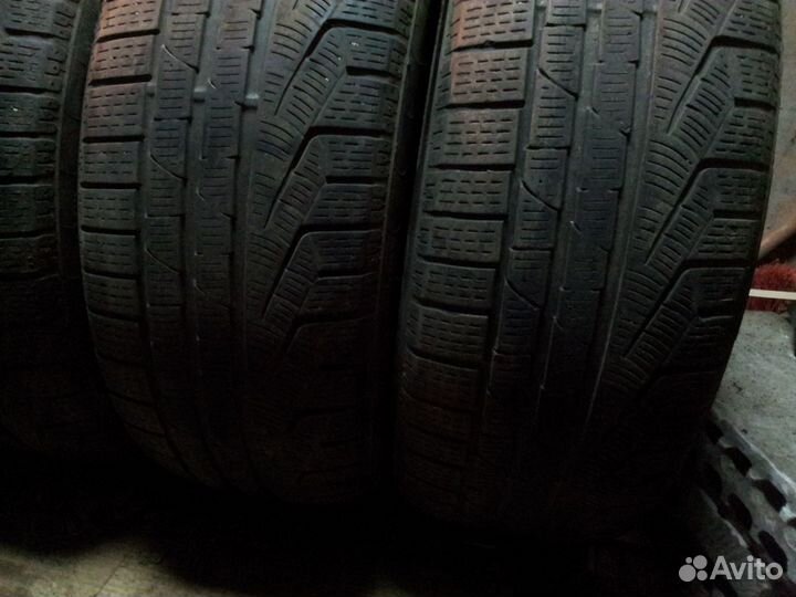 Pirelli Winter Sottozero 225/45 R18 95V
