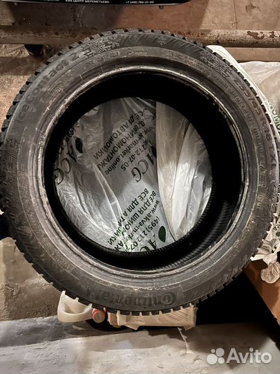 Continental IceContact 2 235/45 R18