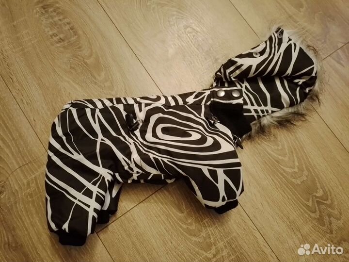 Комбинезон для маленькой собаки