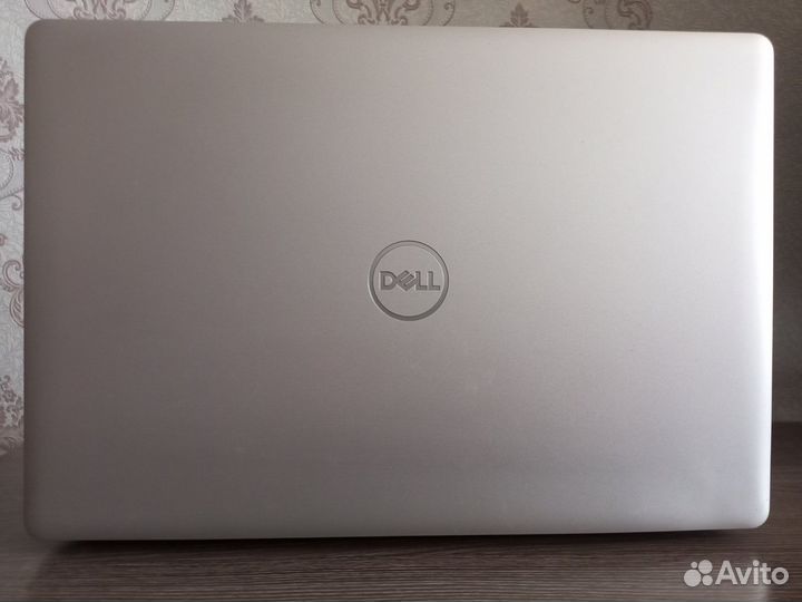 Ноутбук Dell