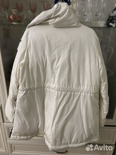 Пуховик женский