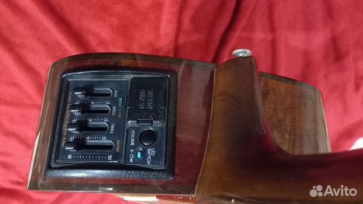 Гитара электроакустика Takamine PT-406M (Япония)