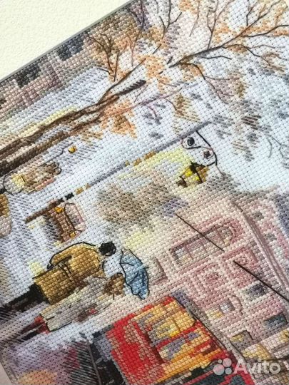 Картина, вышитая крестом