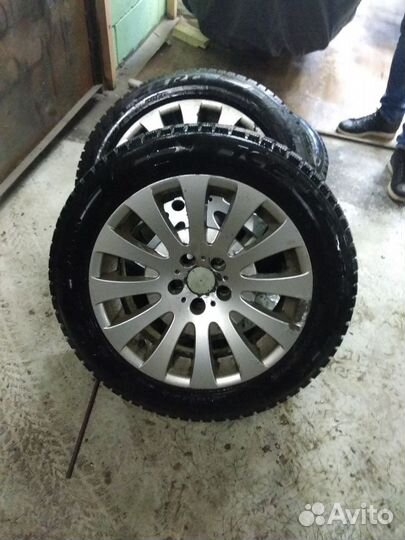 Pirelli Ice Zero 245/50 R18