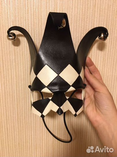 Маскарадная кожаная маска