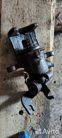 Суппорта задние kia cerato 1 ld