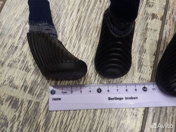 Ботиночки для маленькой собачки