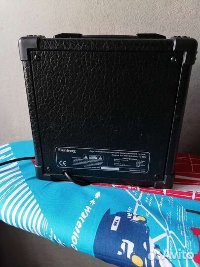 Гитарный комбоусилитель