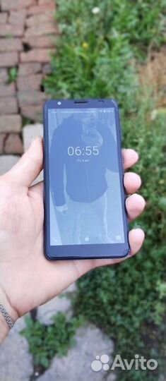 Телефон ZTE