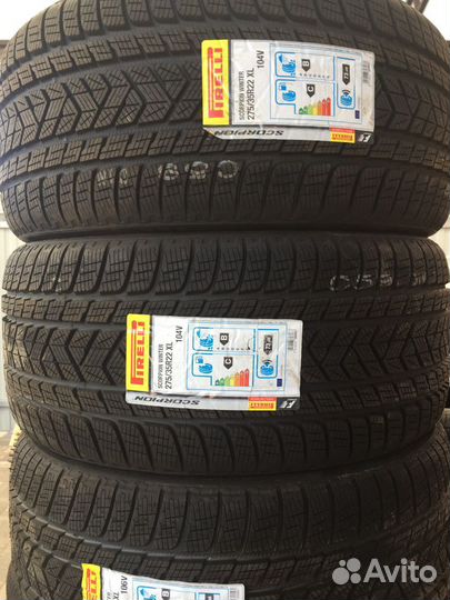 Pirelli Scorpion Winter 275/35 R22 104V