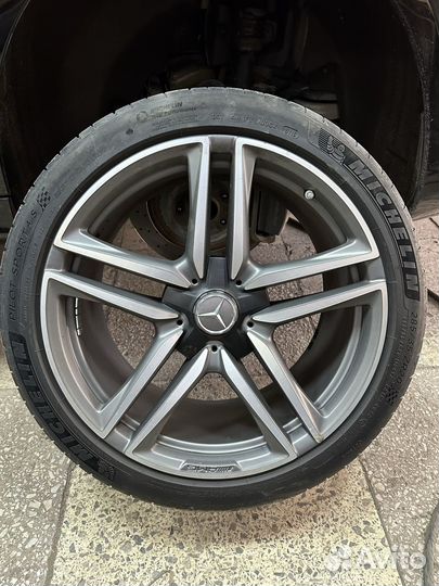 Колеса на mercedes r20 amg