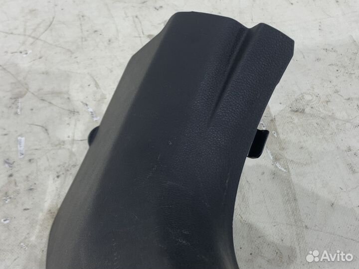 Обшивка передней стойки нижняя правая KIA K5 DL3