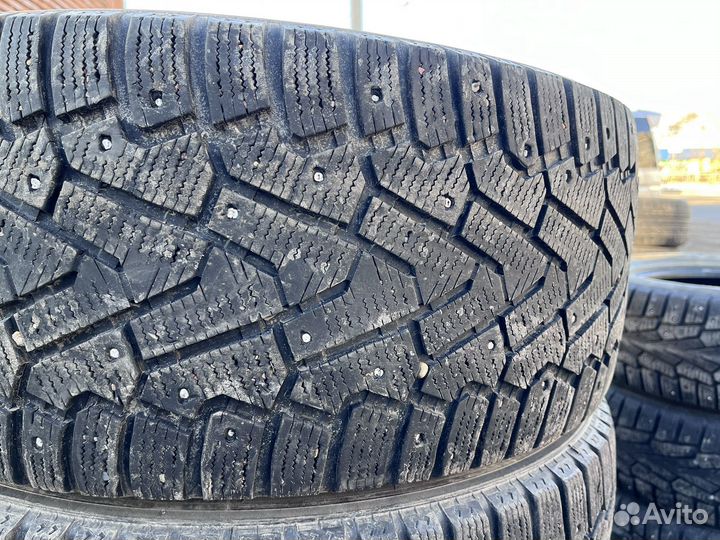 Pirelli Ice Zero 255/55 R19