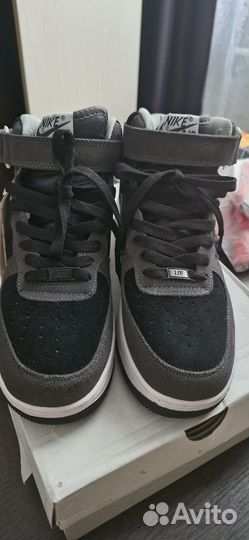 Кроссовки Nike