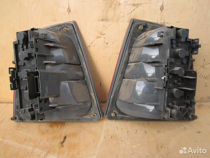 Фонарь задний левый Skoda Octavia tour