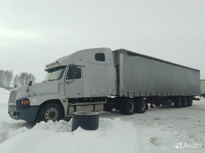 Freightliner Century с полуприцепом, 1999
