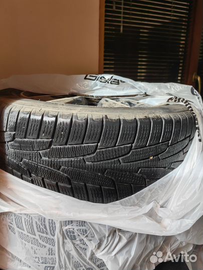 Kumho I'Zen KW31 215/55 R17