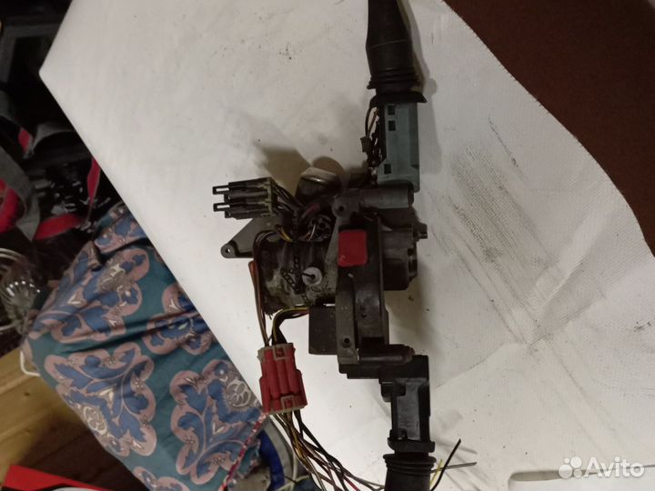 Переключения света и фар с замком зажигания