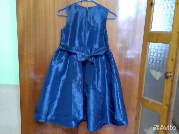 Платье на девочку