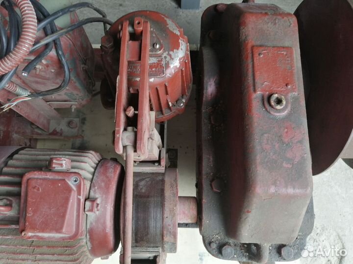 Лебедка электрическая монтажная 3 квт., 380 в