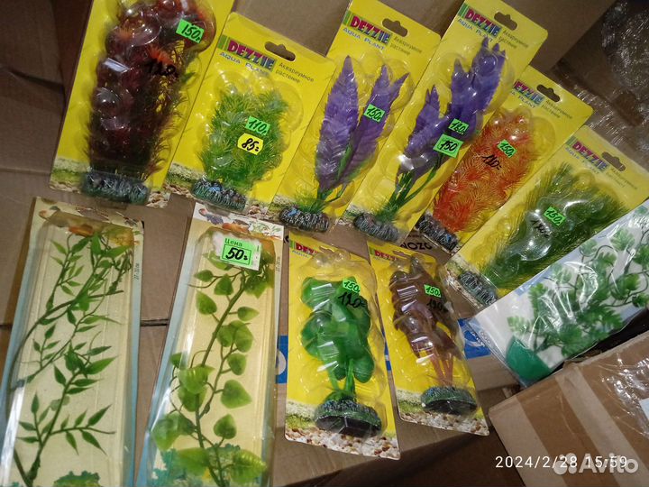 Товары для животных много, зоотовары