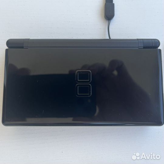 Продана - Nintendo ds lite