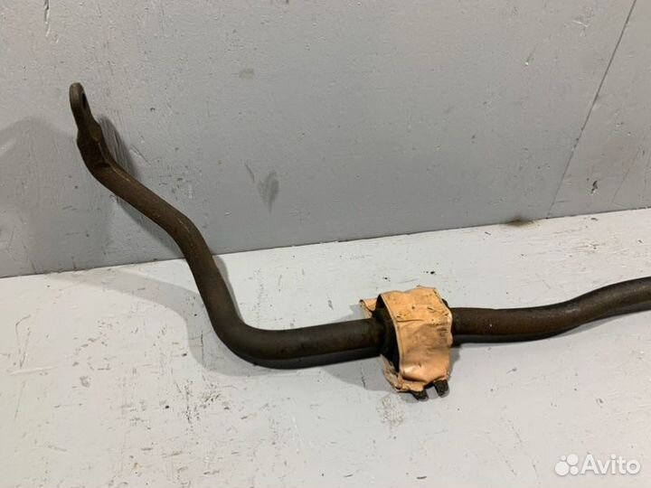 Стабилизатор передний Chrysler Pacifica CS