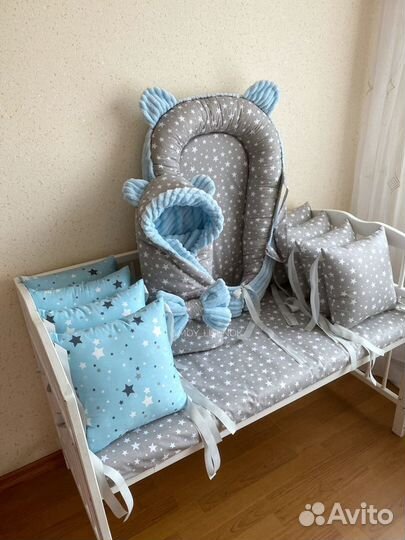 Бортики подушки в кроватку