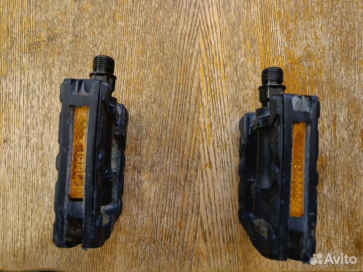 Педали для велосипеда