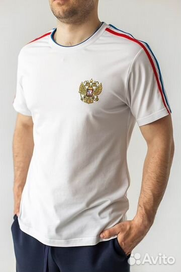 Футболка белая с гербом России