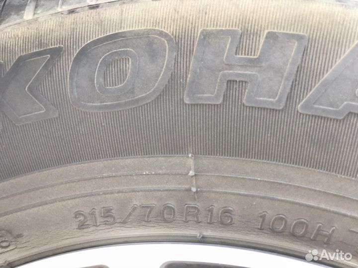 Yokohama Geolandar G033 215/70 R16