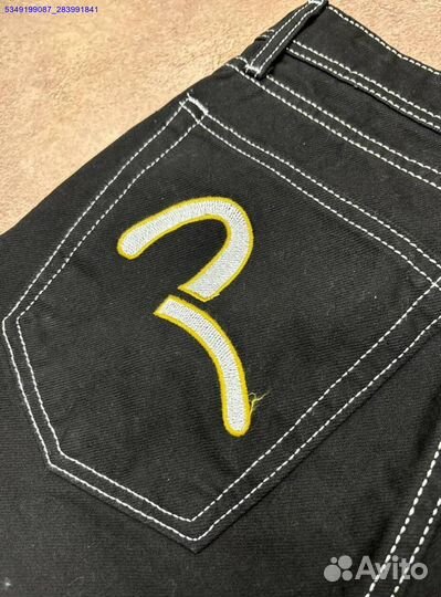 Evisu: Джинсы для создания уникального образа