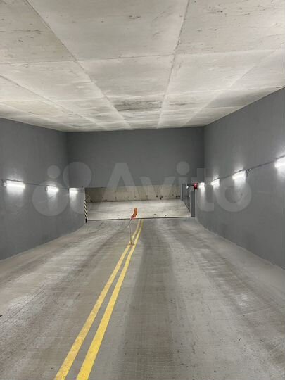 Машиноместо, 14 м²