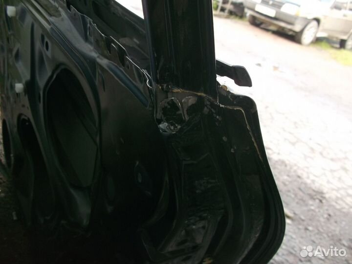 Дверь задняя правая RAV-4 RAV4 ACA30