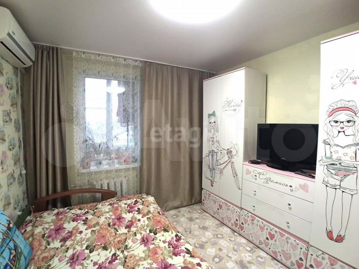 2-к. квартира, 49 м², 2/5 эт.