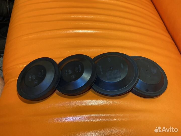 Колпачки защитые фары opel Astra h бл/дальн