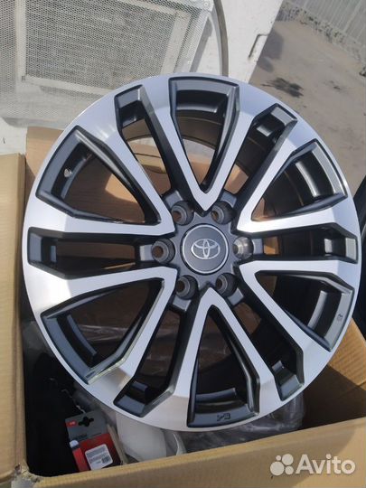 Диски на Toyota Land Kruzer Prada r18 6x139,7new