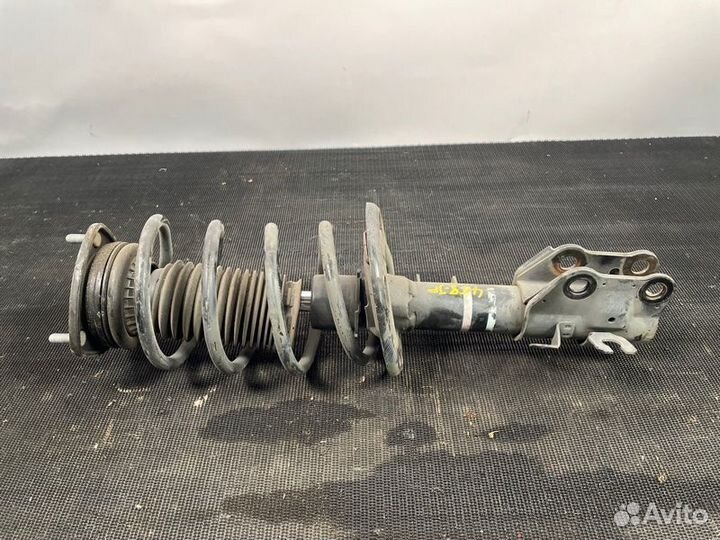 Амортизатор передний левый Mazda Mazda 6 GJ