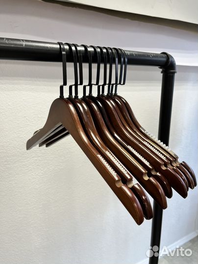 Плечики для одежды деревянные