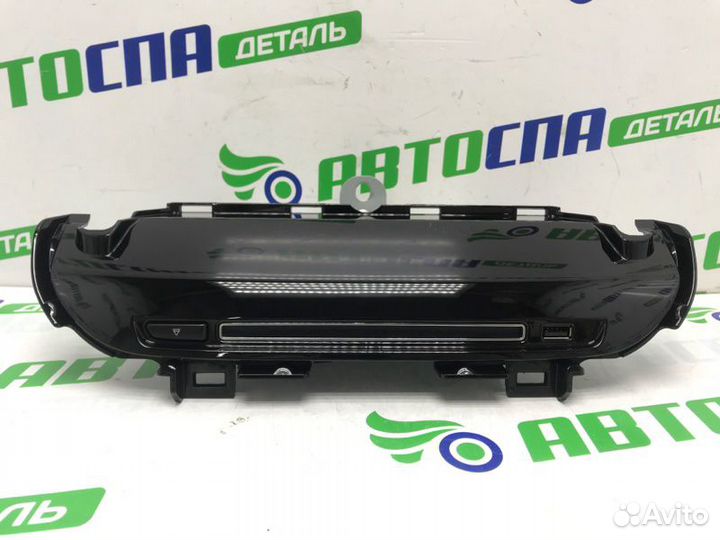 CD проигрыватель Mazda 3Bp бензин 2019