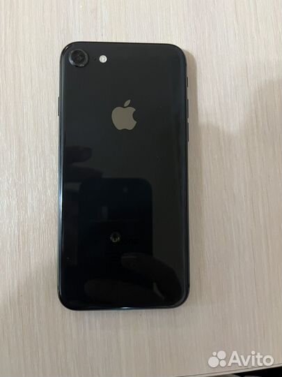 iPhone 8, 64 ГБ