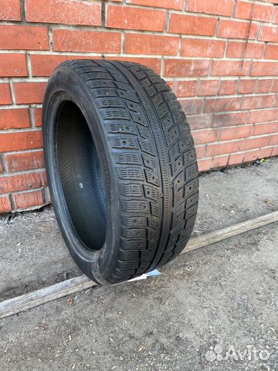 Kumho I'Zen KW22 215/50 R17 95T