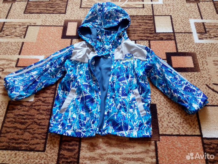 Ветровка 104размер