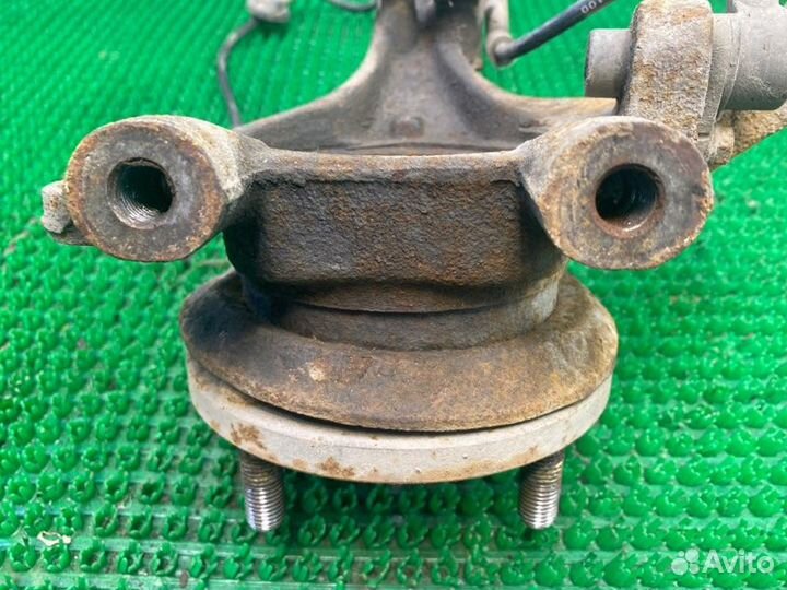 Кулак поворотный передний правый Hyundai Sonata EF